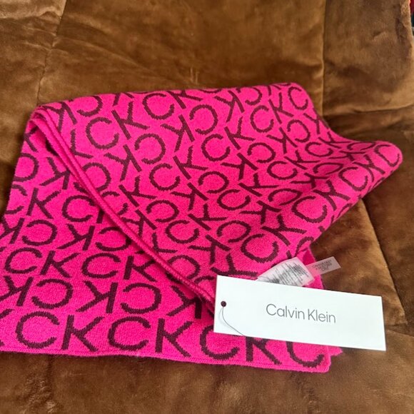Calvin Klein Scarf Woman Pink - Picture 1 of 5